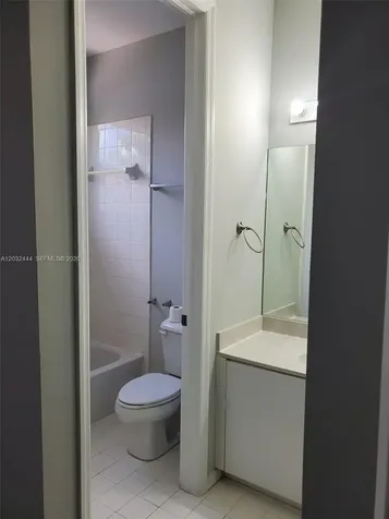 2242 NE 42nd Circle Homestead FL 33033