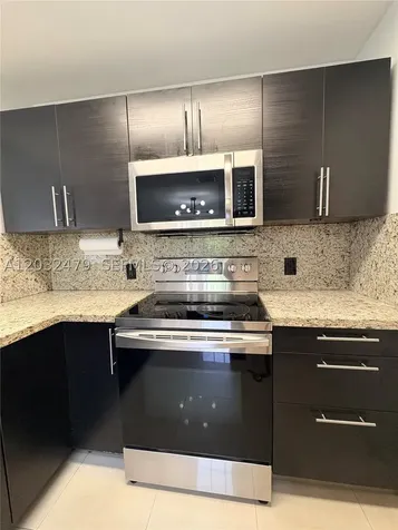 1116 N 61st Avenue Hollywood FL 33024