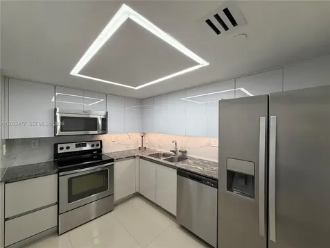 3300 NE 192nd Street Aventura FL 33180