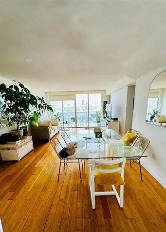 1900 Sunset Harbour Drive Miami Beach FL 33139