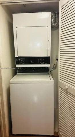 1900 Sunset Harbour Drive Miami Beach FL 33139