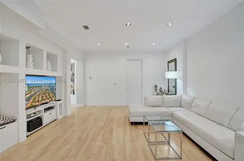3718 NE 208th Street Aventura FL 33180
