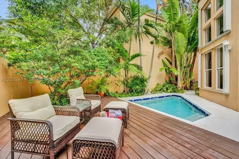 3718 NE 208th Street Aventura FL 33180