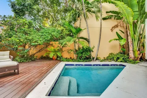 3718 NE 208th Street Aventura FL 33180