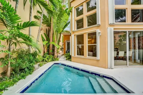 3718 NE 208th Street Aventura FL 33180