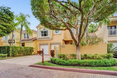 3718 NE 208th Street Aventura FL 33180