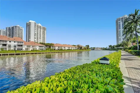 3718 NE 208th Street Aventura FL 33180