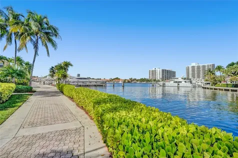 3718 NE 208th Street Aventura FL 33180