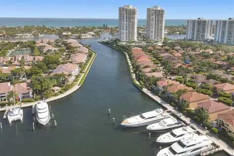 3718 NE 208th Street Aventura FL 33180