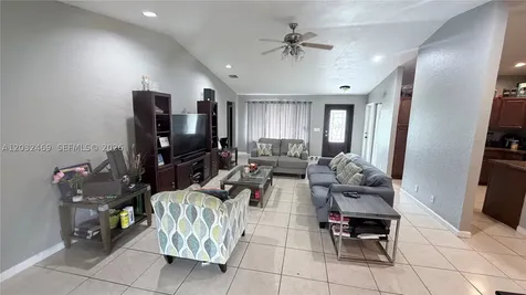 5356 NW 93rd Terrace Sunrise FL 33351