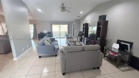 5356 NW 93rd Terrace Sunrise FL 33351