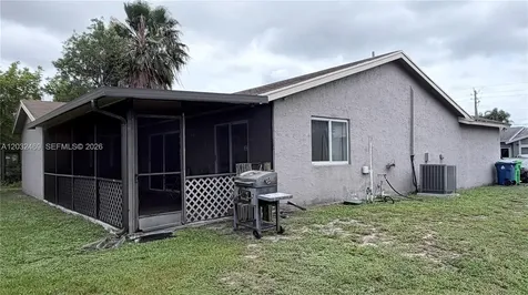 5356 NW 93rd Terrace Sunrise FL 33351