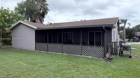 5356 NW 93rd Terrace Sunrise FL 33351
