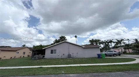 5356 NW 93rd Terrace Sunrise FL 33351