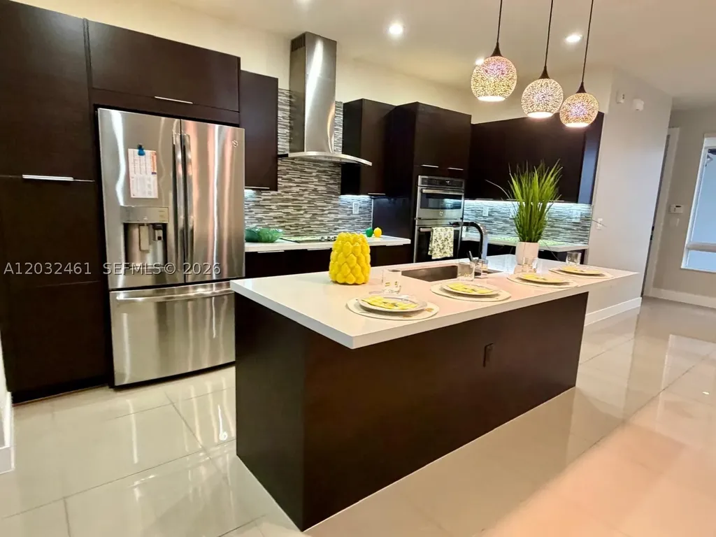 6440 NW 103rd Passage Doral FL 33178
