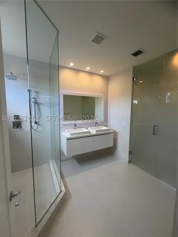 6440 NW 103rd Passage Doral FL 33178