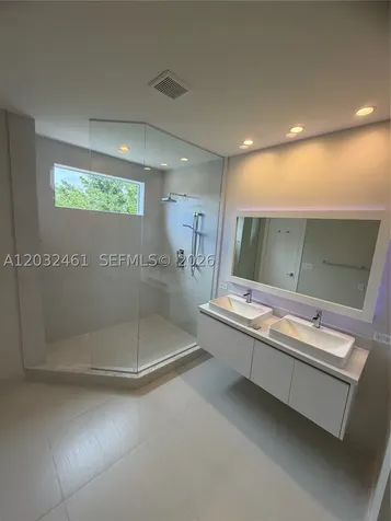 6440 NW 103rd Passage Doral FL 33178