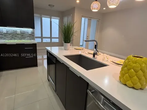 6440 NW 103rd Passage Doral FL 33178