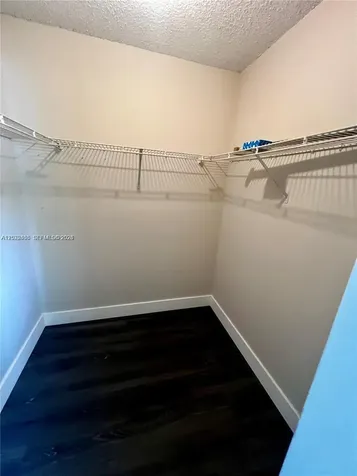 350 W Palm Circle W Pembroke Pines FL 33025