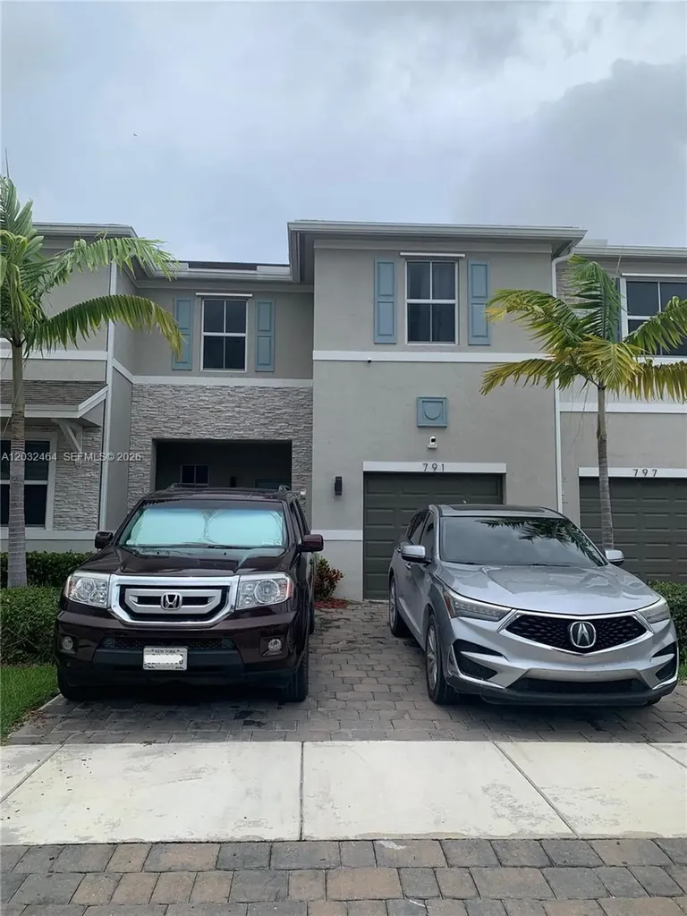 791 SE 18th Street Homestead FL 33034