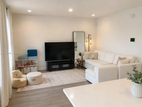 791 SE 18th Street Homestead FL 33034