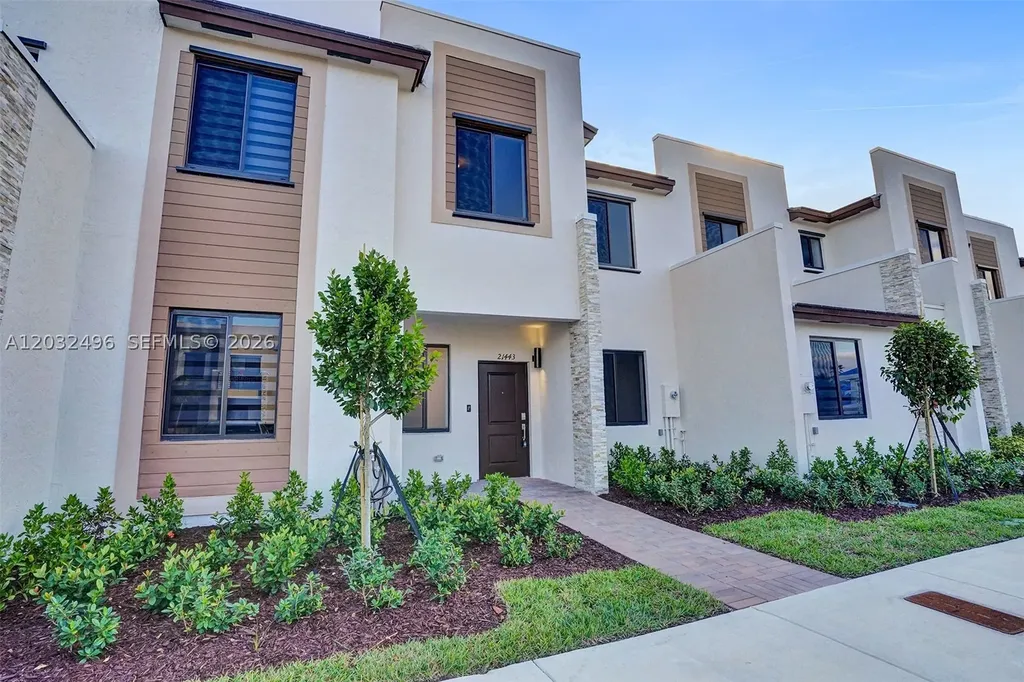 2542 SE 29th Street Homestead FL 33035