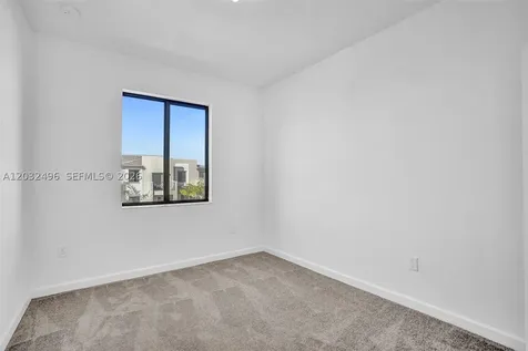 2542 SE 29th Street Homestead FL 33035