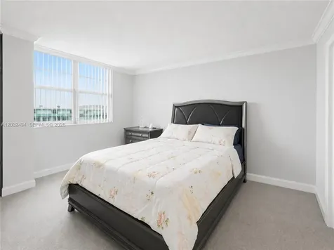 5701 Collins Avenue Miami Beach FL 33140