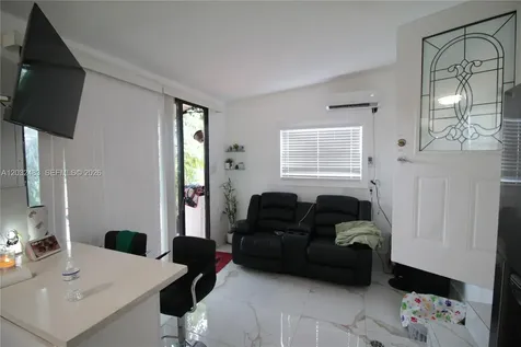 359 E 12th Street Hialeah FL 33010