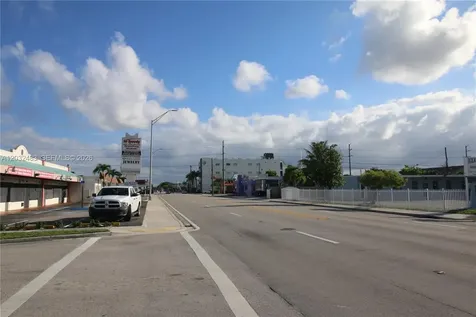 359 E 12th Street Hialeah FL 33010