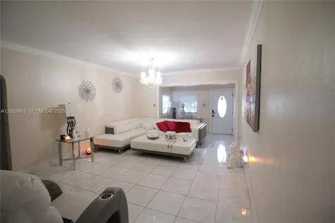 359 E 12th Street Hialeah FL 33010