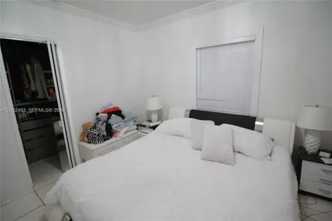 359 E 12th Street Hialeah FL 33010