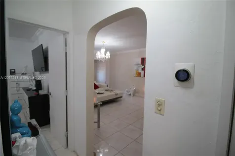 359 E 12th Street Hialeah FL 33010