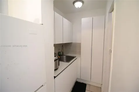 359 E 12th Street Hialeah FL 33010