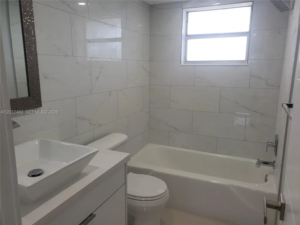 4700 Washington Street Hollywood FL 33021