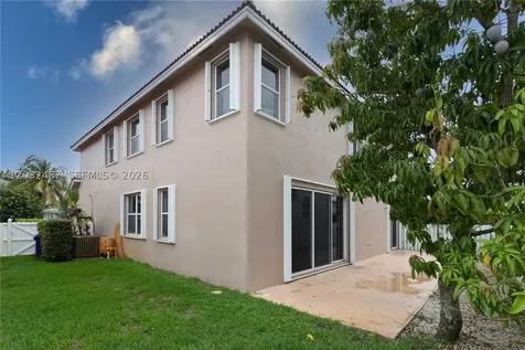 16236 NW 18th Street Pembroke Pines FL 33028
