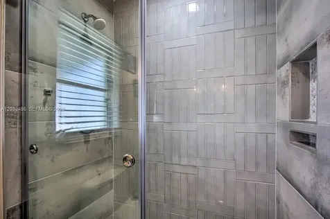 558 102nd Avenue Naples FL 34108