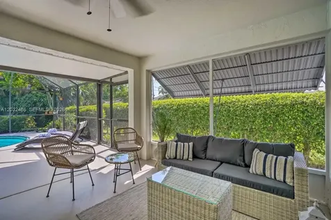 558 102nd Avenue Naples FL 34108