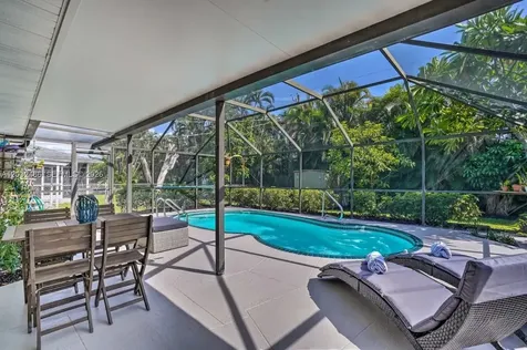 558 102nd Avenue Naples FL 34108