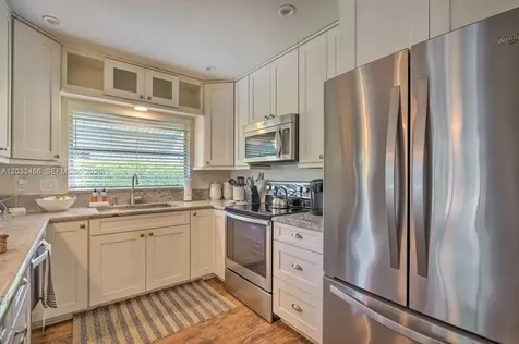 558 102nd Avenue Naples FL 34108
