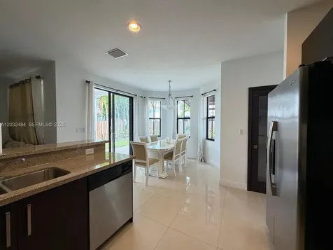 9924 NW 10th Terrace Miami FL 33172