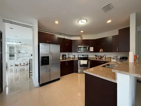 9924 NW 10th Terrace Miami FL 33172