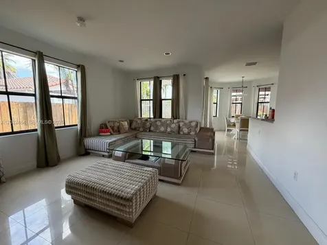 9924 NW 10th Terrace Miami FL 33172