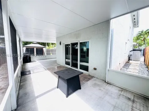 363 NE 35th Terrace Homestead FL 33033