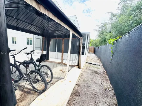363 NE 35th Terrace Homestead FL 33033