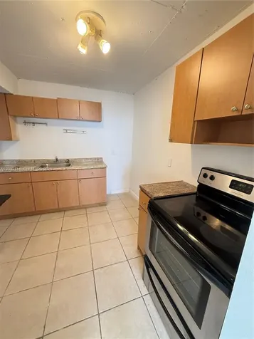 2025 NE 164th Street North Miami Beach FL 33162