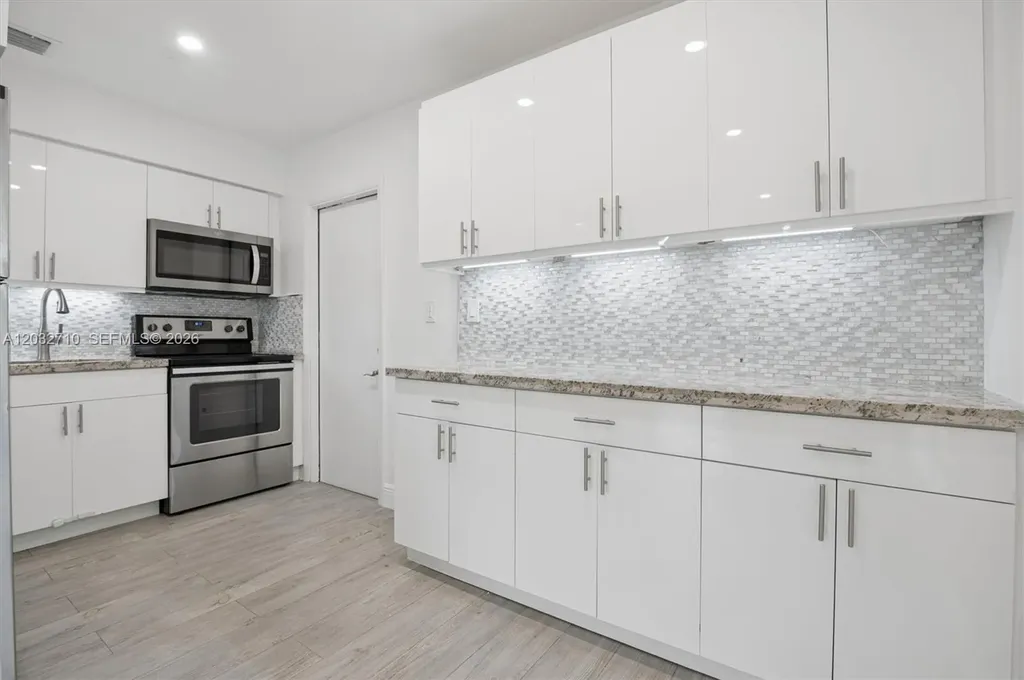 2775 SW 12th Street Miami FL 33135