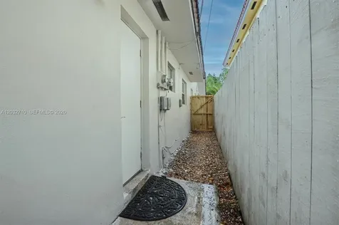 2775 SW 12th Street Miami FL 33135