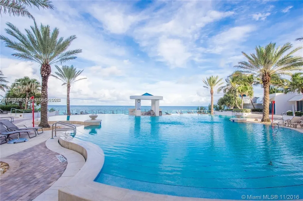 3101 S Ocean Drive Hollywood FL 33019