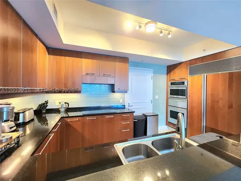 3101 S Ocean Drive Hollywood FL 33019